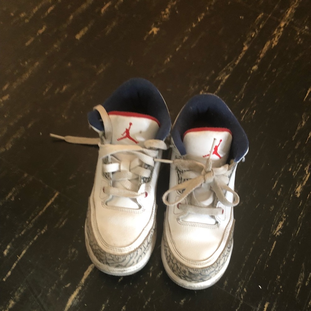 Air Jordans true blue 3’s